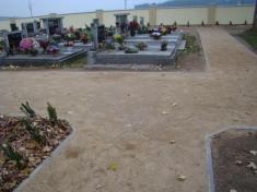 Otevření opraveného hřbitova